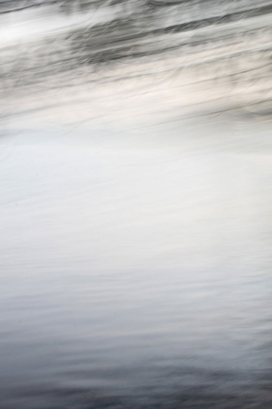 Donna Pinter 'Silver Drift'